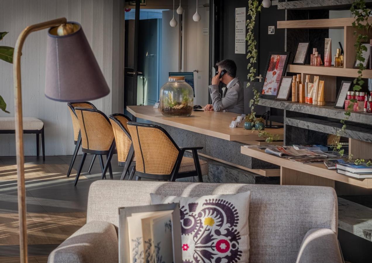 Hostellerie De La Pointe Saint-Mathieu - Spa & Restaurant プルゴンヴラン エクステリア 写真