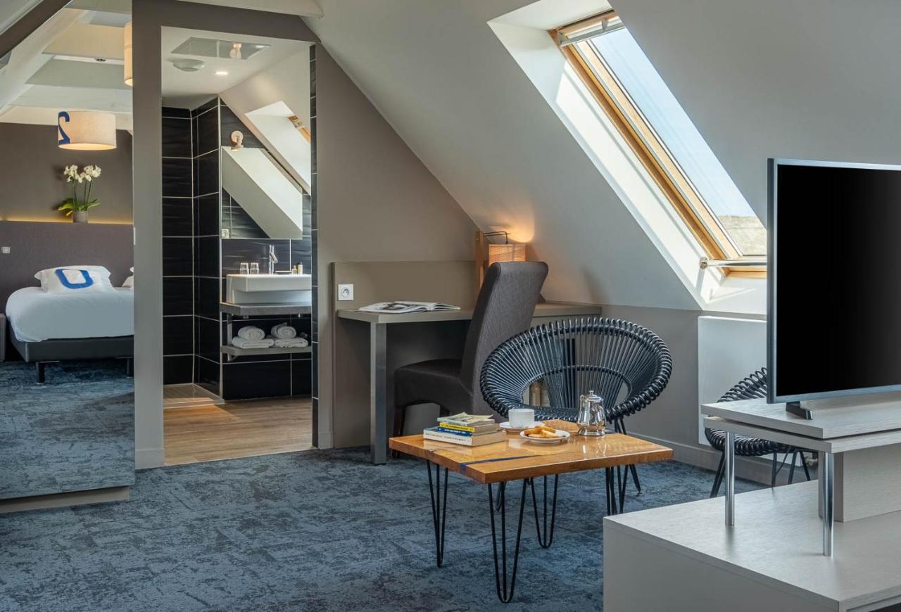 Hostellerie De La Pointe Saint-Mathieu - Spa & Restaurant プルゴンヴラン エクステリア 写真