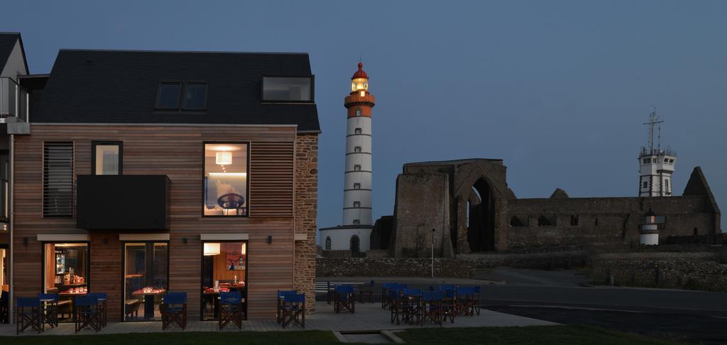 Hostellerie De La Pointe Saint-Mathieu - Spa & Restaurant プルゴンヴラン エクステリア 写真