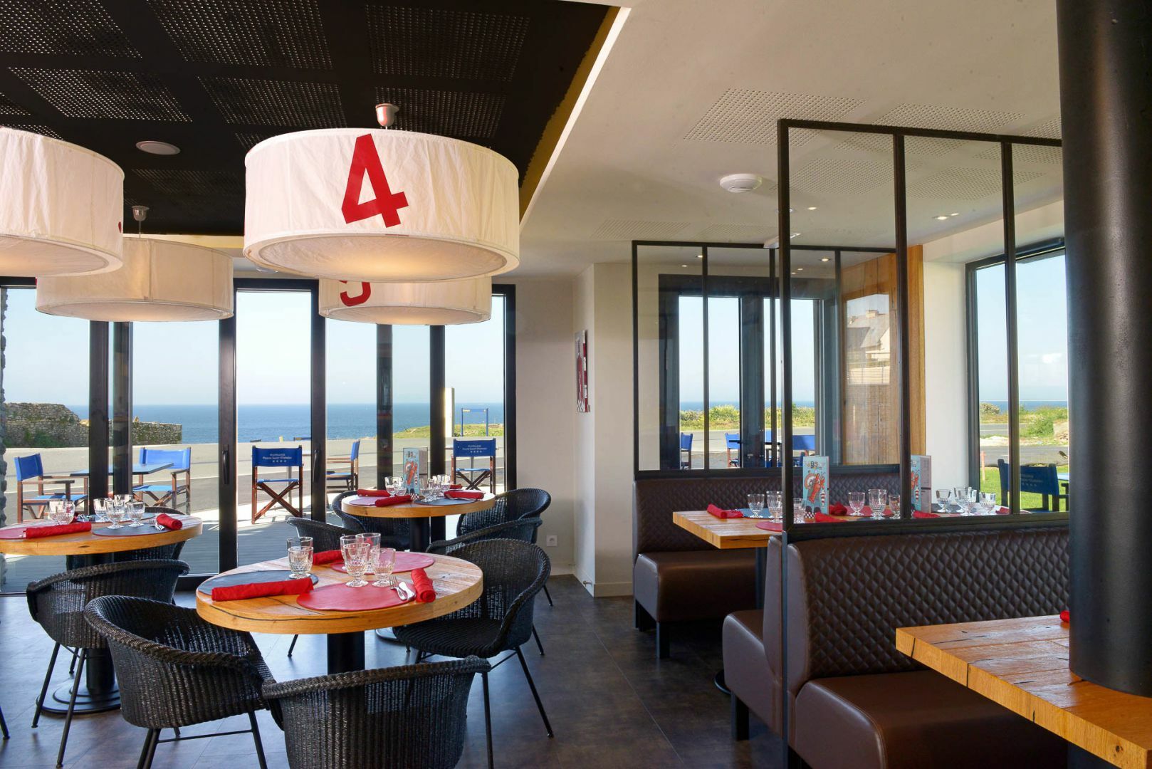 Hostellerie De La Pointe Saint-Mathieu - Spa & Restaurant プルゴンヴラン エクステリア 写真