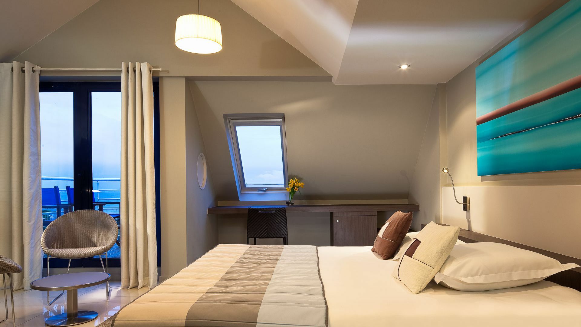 Hostellerie De La Pointe Saint-Mathieu - Spa & Restaurant プルゴンヴラン エクステリア 写真